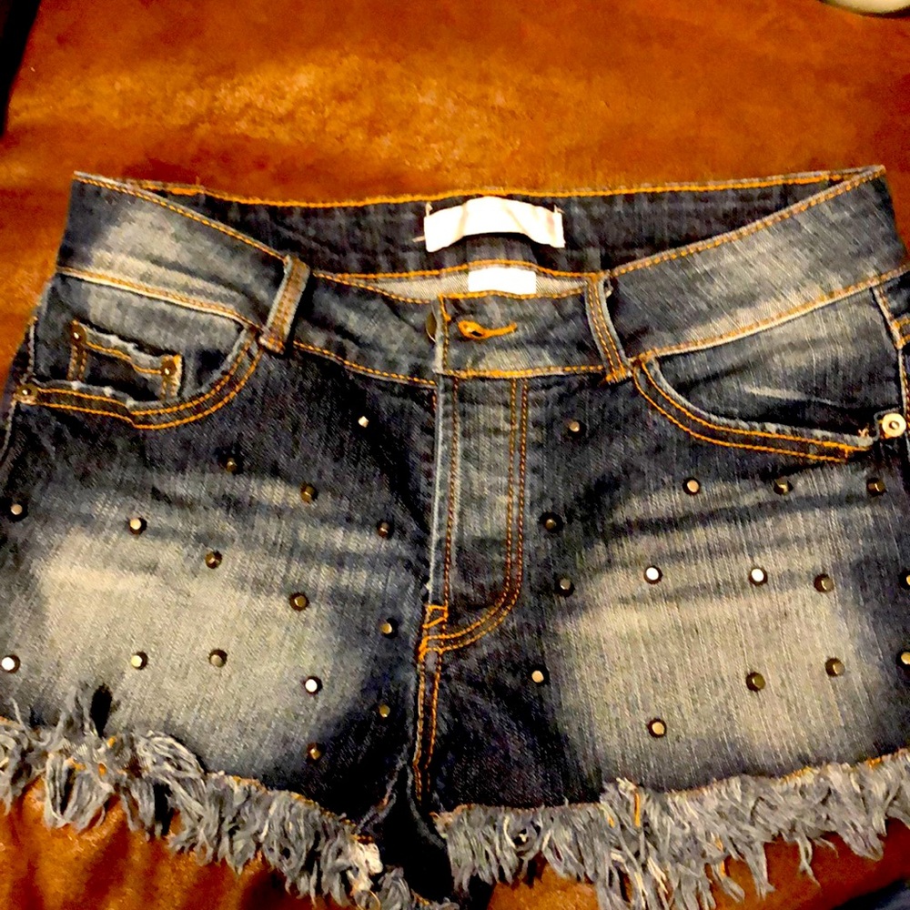 Jean short shorts